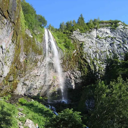 Bel T2 Renove Avec Wifi Au Centre Du Mont-dore, Proche Des Thermes Et Pistes - Fr-1-608-181 Le Mont-Dore