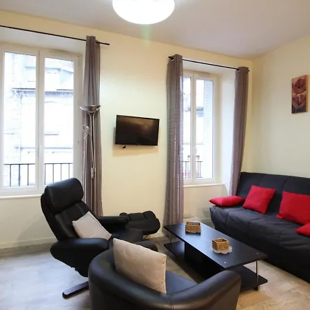 Apartment Bel T2 Renove Avec Wifi Au Centre Du Mont-dore, Proche Des Thermes Et Pistes - Fr-1-608-181 *